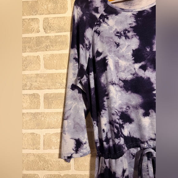 Jamie And Layla Tie-Dye Blue Dress With Pockets - Picture 3 of 6